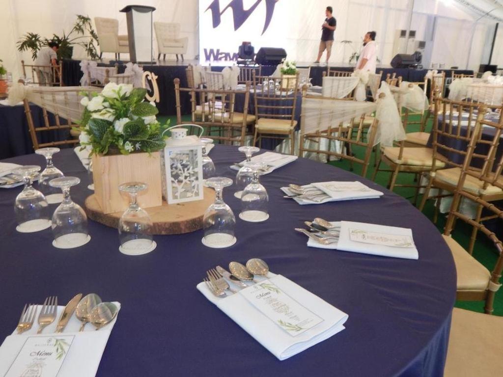 Whitewoods Convention And Leisure Hotel Silang Екстериор снимка